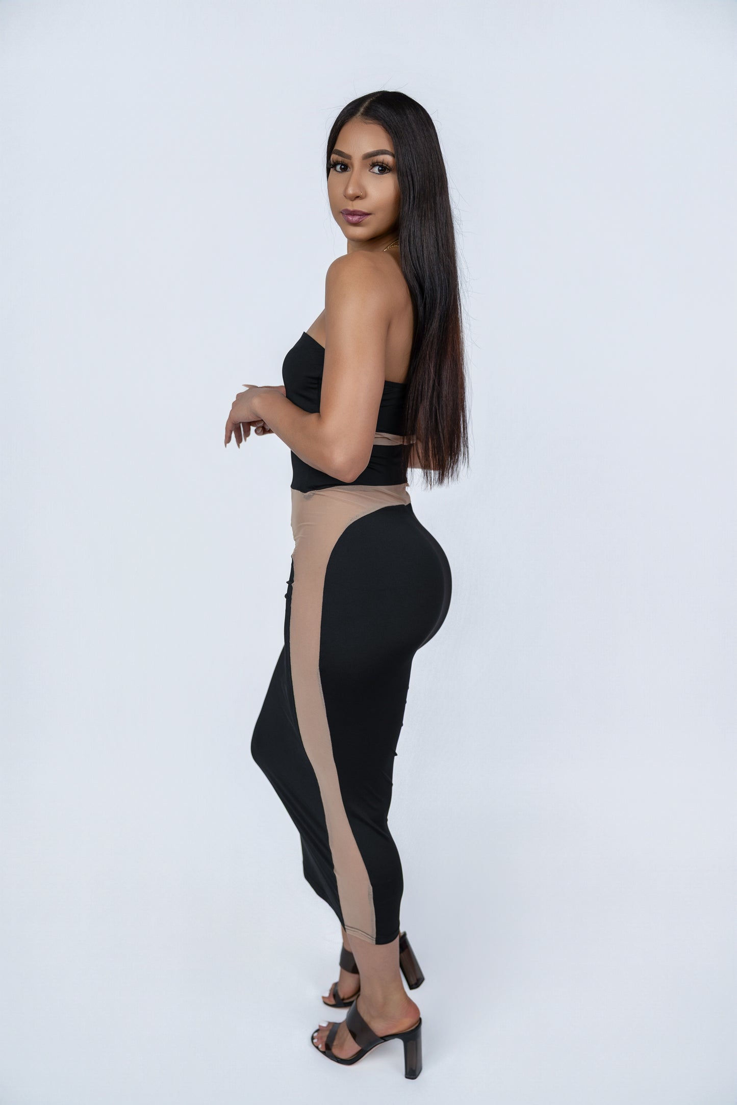 Lilya Off-the-Shoulder Maxi Dress